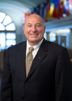 Portrait of David Hinson.