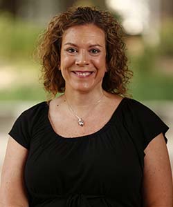 Portrait of Shannon Cuff
