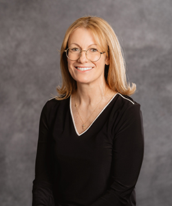 Portrait of Beth Harville